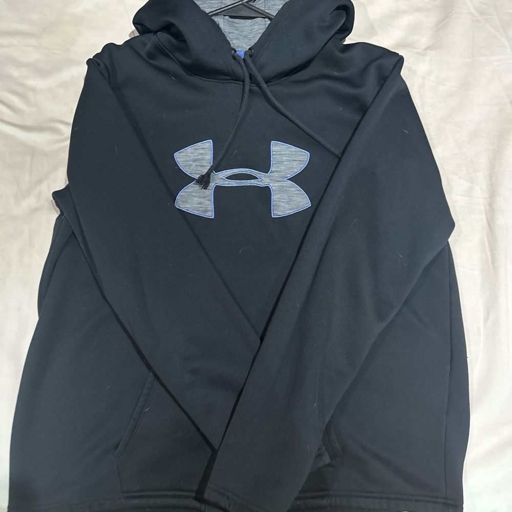 Under Armour Black Performance Sweatshirt